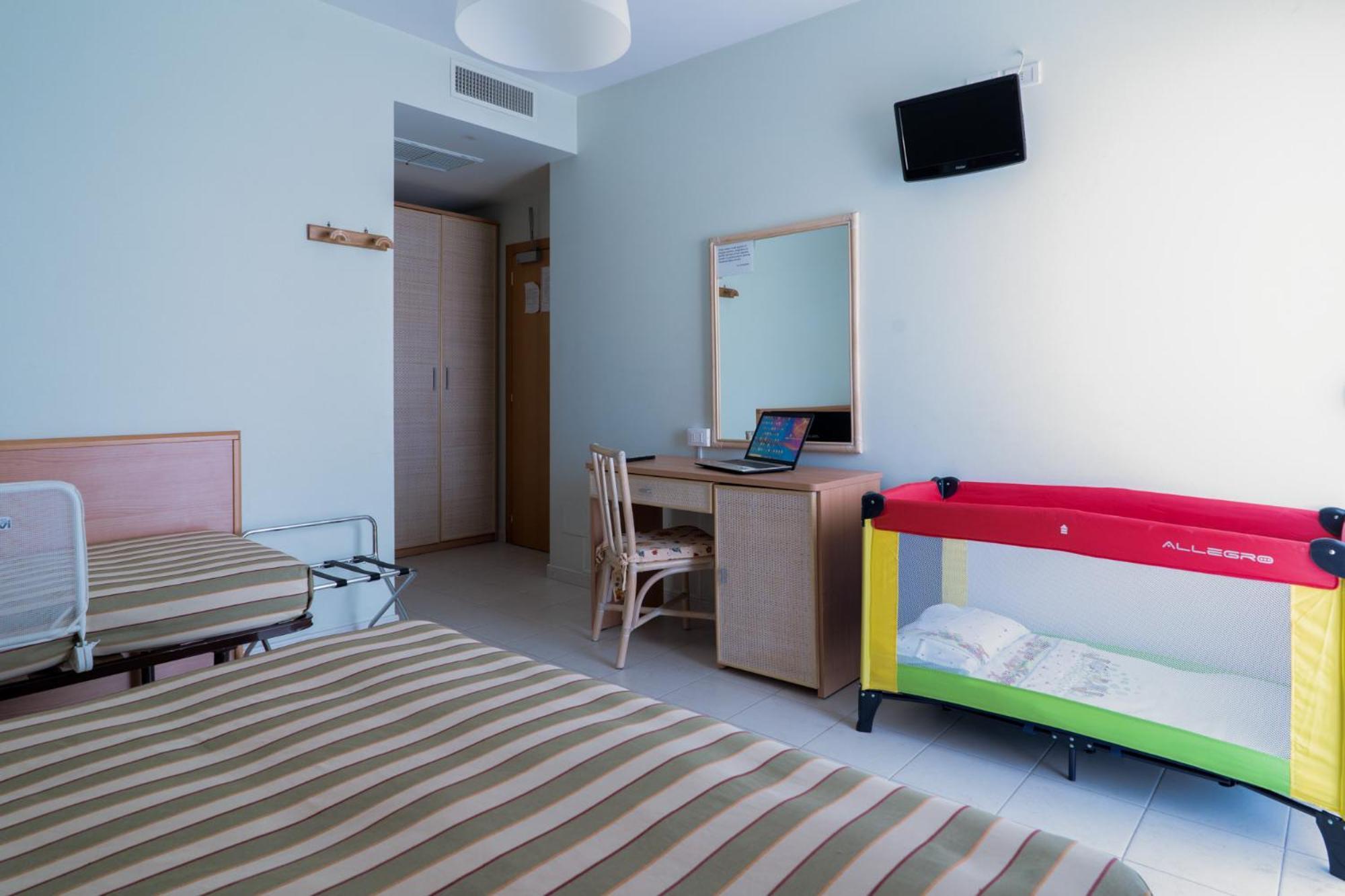 Hotel Jollino Pineto Eksteriør bilde