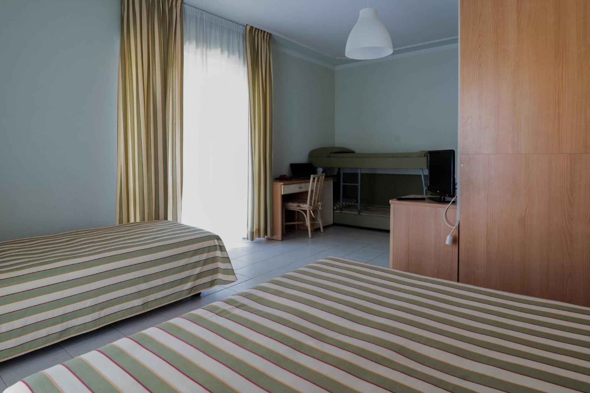 Hotel Jollino Pineto Eksteriør bilde
