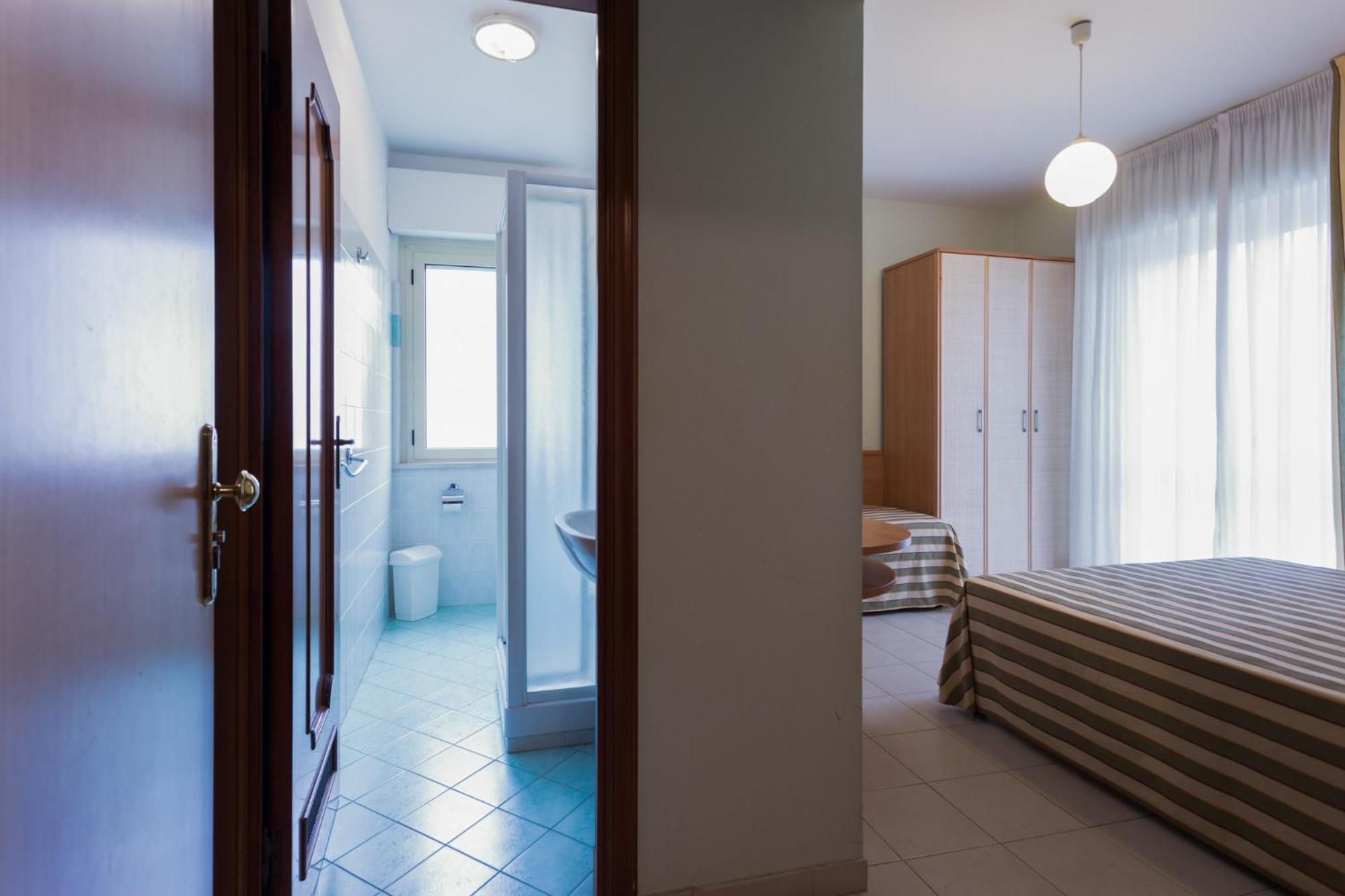 Hotel Jollino Pineto Eksteriør bilde